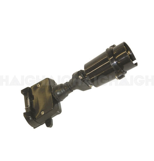 The Mean Mother 4x4 T-Adaptor 5Pin Plug Lge-7Pin Flat Socket connects different trailer and vehicle electrical sockets with its 5-pin plug and 7-pin flat socket adapters.